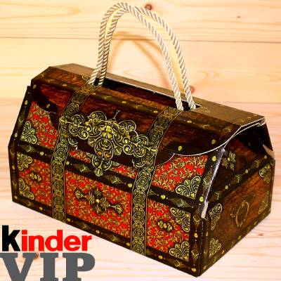 Сладкий новогодний подарок от Киндер 2025 в Кубинке