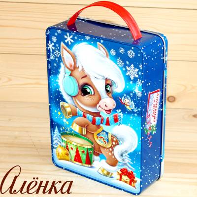 Сладкий новогодний подарок от Аленки в жестяной упаковке в Кубинке